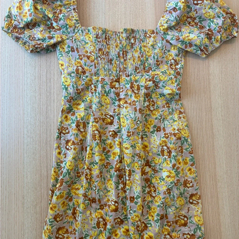Astr Yellow Brown Floral Puff-Sleeve size sm Mini Dress - Picture 2 of 4